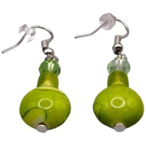 Apple Light Green Color Tone Pierced Earrings Dangle Glass Bead Silver Tone